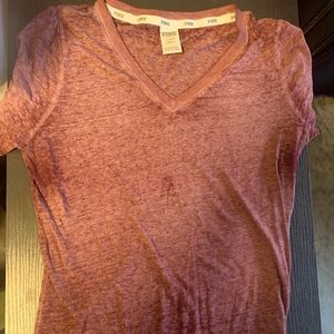 Maroon V Neck Tee from American Eagle. The style is a washed style.
